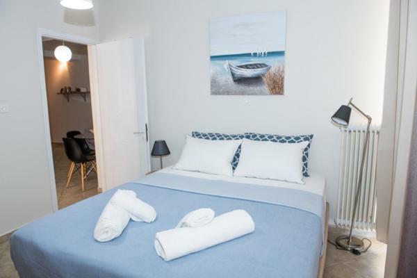 A Beautifull 2Nd Floor Apartment Close To The Port Kalamata Bagian luar foto